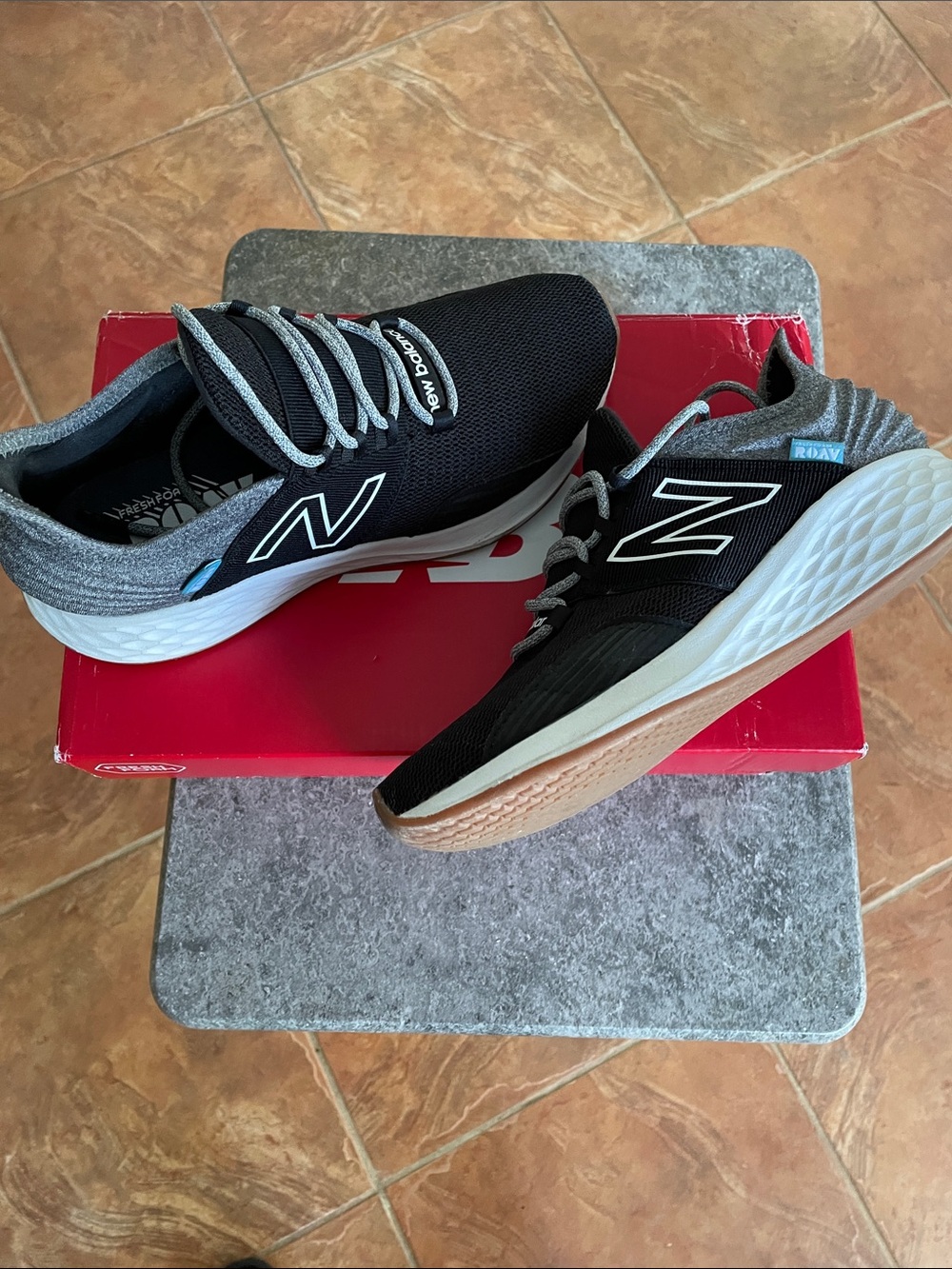 New Balance Black & Gray Women's Athletic Sneakers - Picture 3 of 7